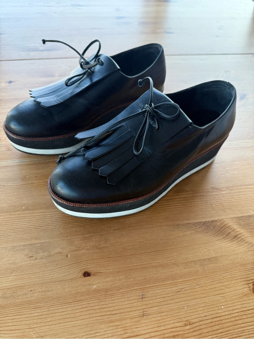 Palomitas by Paloma Barceló Platform Oxford Loafers | Black Leather | Size 38